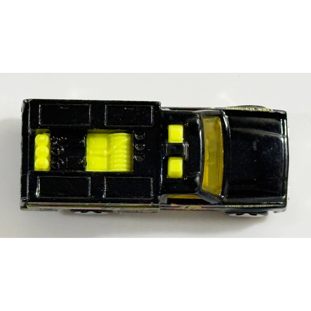 Hot Wheels Biohazard Removal Truck Kids 1:64 Black Emergency Unit 3 1974 Base